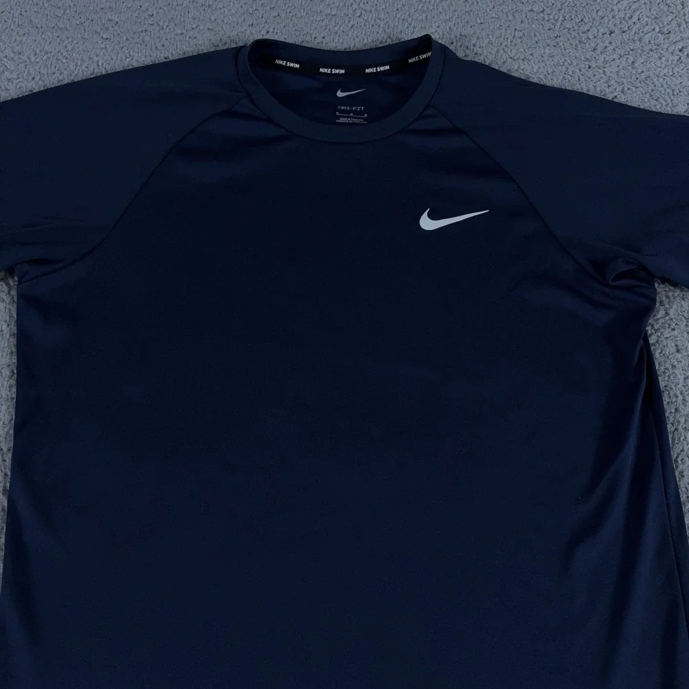Nike Hydroguard Swim‎ Shirt Mens Medium Navy Dri-Fit Short Sleeve UPF 40+ Gym